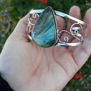 New Labradorite Silver Adjustable Cuff Bracelet.
